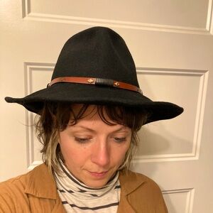 Outback Trading Co Clancy Wear Flaps Wool Hat